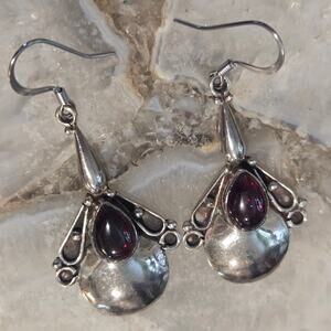 Vintage Sterling Silver Garnet Drop Dangle Earrings